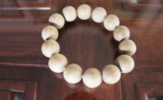 紅木雕刻工藝品的定價(jià)策略與市場(chǎng)優(yōu)勢(shì)分析 以琦虎紅木工藝品廠為例